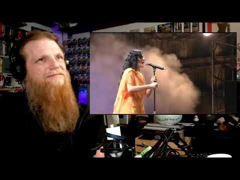 I wasn't ready for this! Diana Navarro - El Transito REACTION | Metal Head DJ Reacts