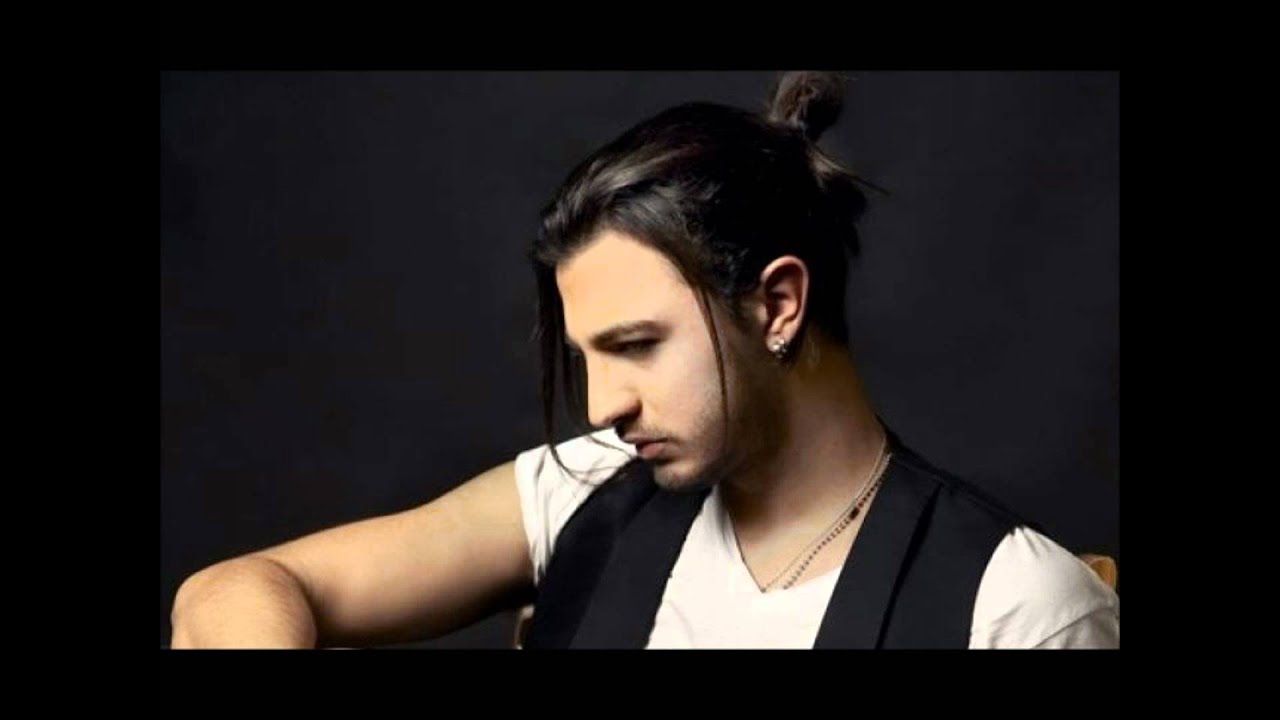 ena tsigganaki eipe Dimos anastasiadis.wmv YouTube
