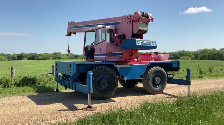 BigIron Online Auction TBD =HV5186= Bantam S626 TeleKruiser Rough Terrain Crane