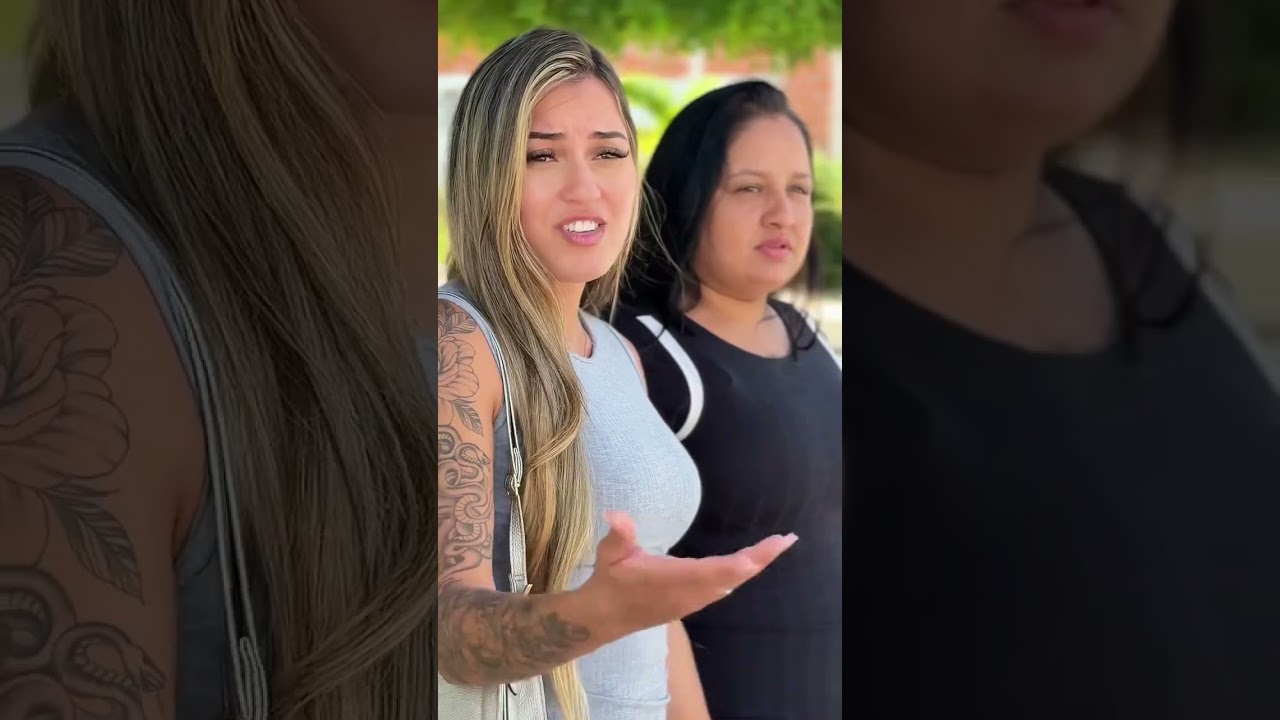 Nunca julgue alguém pelo aparência, pelo trabalho ou classe social!! Somos todos...