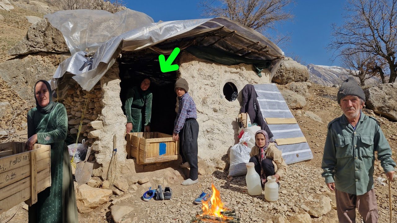 Real life in a hut with a shepherd | Survival in the cold and remote mountains🏔🔥