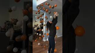 Fall Floating Balloon Wall 🍁🎈 | Easy Thanksgiving Decor Idea...