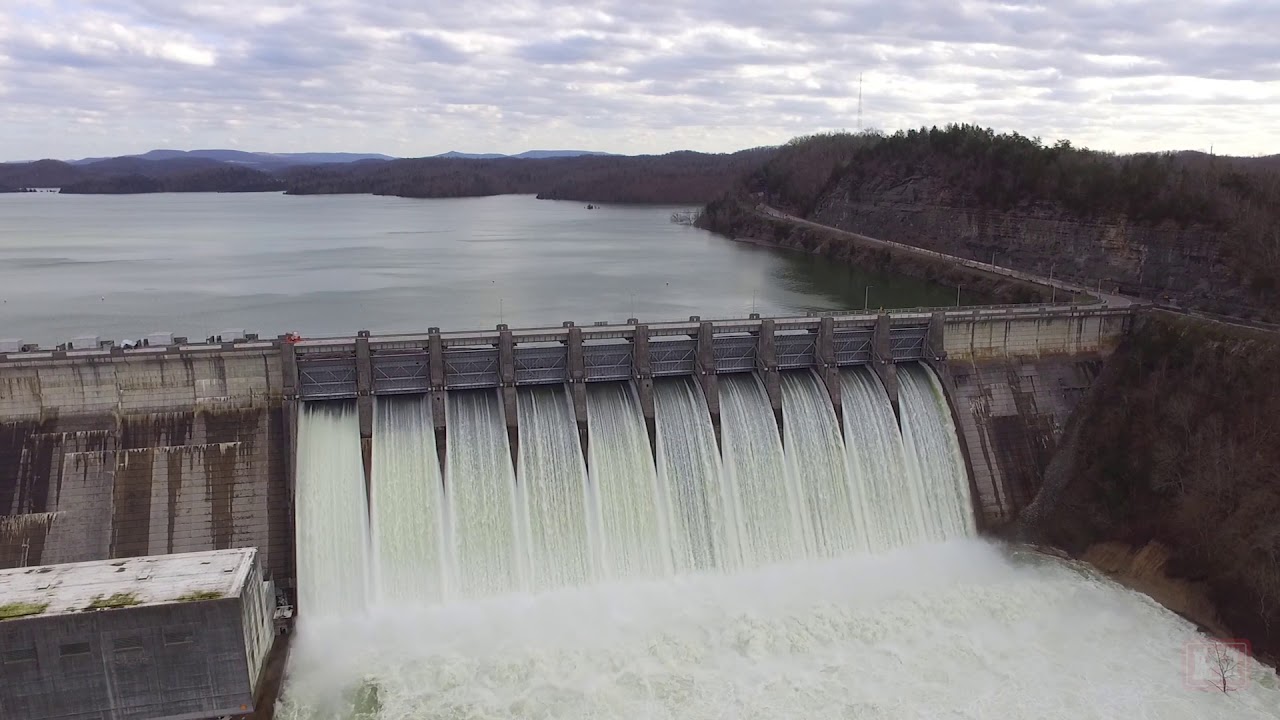 Wolf Creek Dam Spilling Over Drone Video high water (Video by Mark Rankin) - YouTube