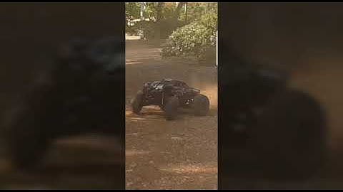 Traxxas x maxx 8s and traxxas slash 4×4 vxl 3s at park ( garden)