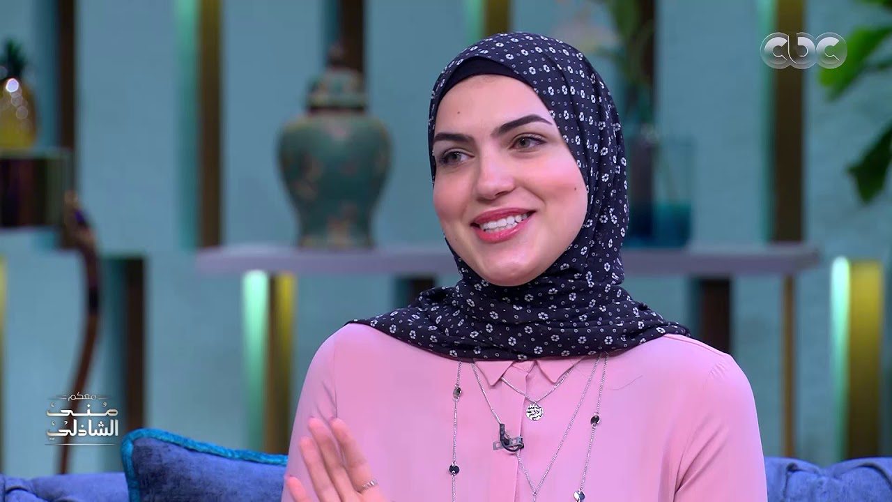 انطرد من البيت بسبب الدايت | معكم منى الشاذلي