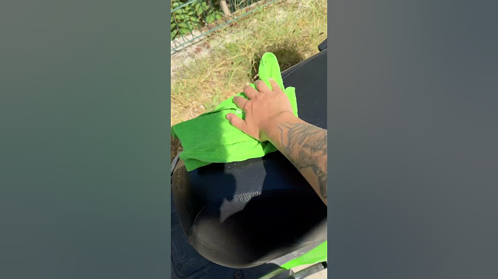 Viral olan vazelinle araç parlatmayı denedim!  Vaseline car lifehack #vaseline #shorts