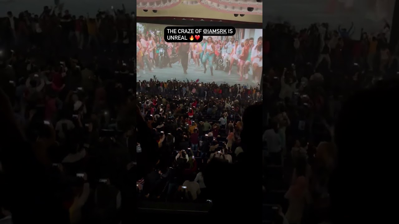 Pathan Movie Housefull Show Public Crazy For Pathan 