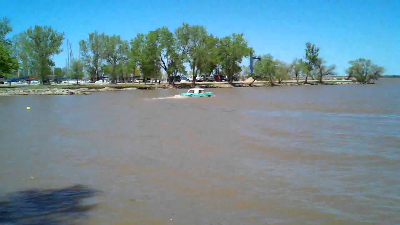 Amphibicar at Cheney Lake