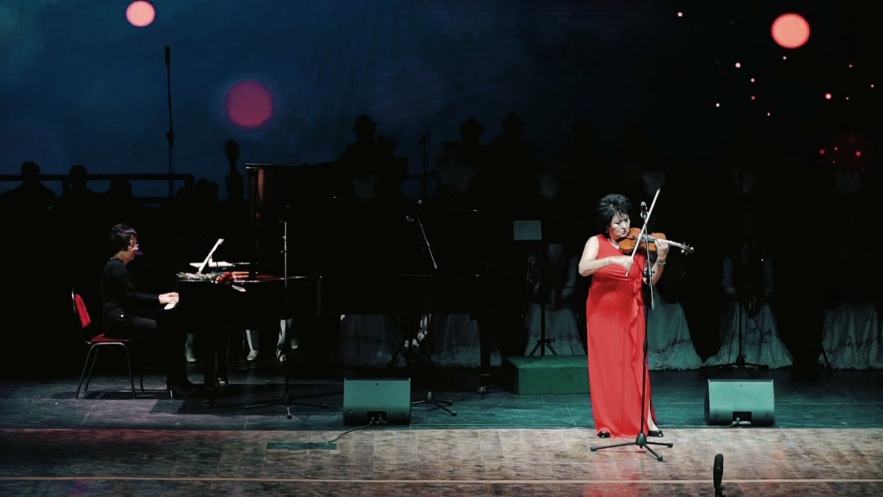 интродукция и рондо каприччиозо слушать