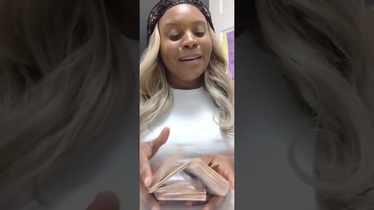 Лев♌: Раньше тебя судили по материальным вещам, а теперь Бог даёт тебе всё, чего, как они думали,...