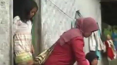 Lagu Sunda sedih .."Kalunta Lunta"