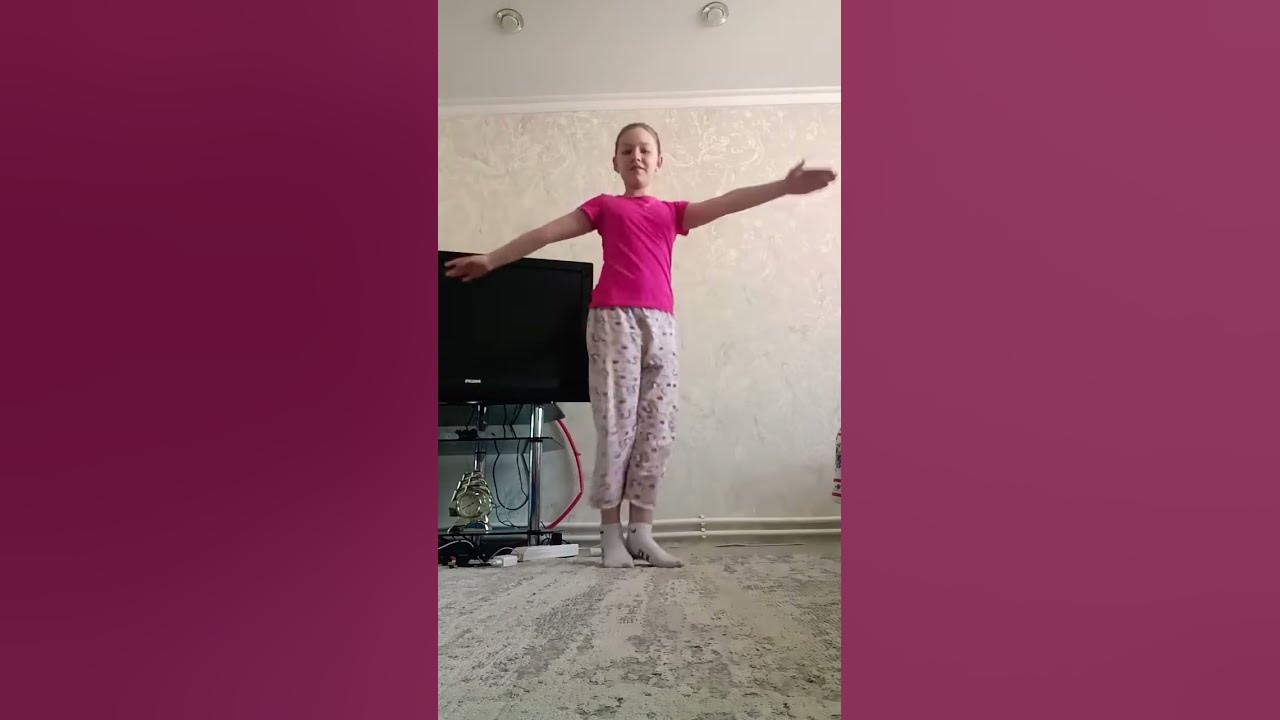сербская леди - YouTube