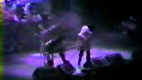 Motley Crue - Shout At The Devil tour live part 3