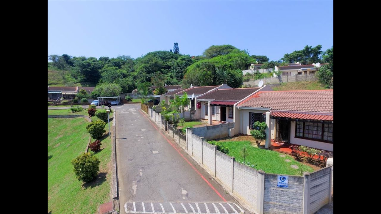 2 Bed Townhouse for sale in Kwazulu Natal Durban Amanzimtoti