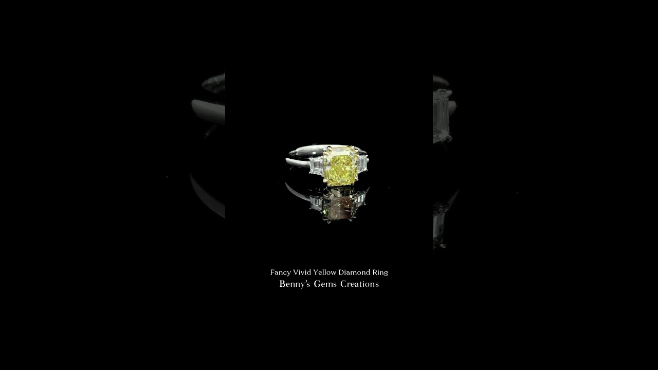 Fancy Vivid Yellow Diamond Ring 
