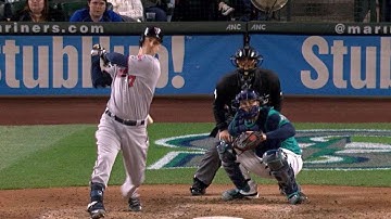 MIN@SEA: Mauer goes the other way for a solo homer