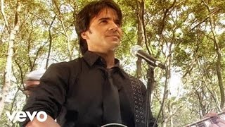 Luis Fonsi - No Me Doy Por Vencido (Behind The Scenes)