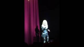 Dolly Parton- Here You Come Again-  Live