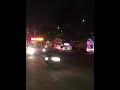 遊覽車騎上分隔島 Mp3 Song