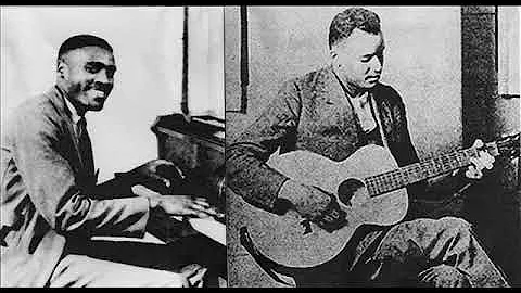 Midnight Hour Blues - Leroy Carr and Scrapper Blac...