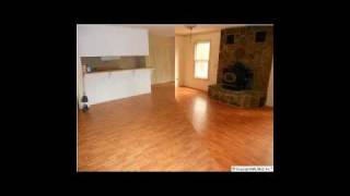 Lovely 3 Bedroom, 2 Bath Home Located At 2203 Buckingham Dri