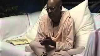 Krsna Prema Didi singing for Srila Gurudeva in Murwillumbah Jan 4 1999
