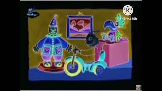 Babytv art tricycle in negative