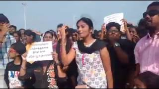 Tamil Girl Comedy Speech About Jallikattu...😂 Tamil Girl Comedy Speech About Jallikattu...😂