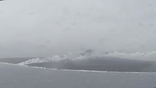 西之島、溶岩が海まで到達 噴火続く、海保観測