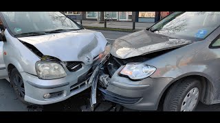 car crash and near misses