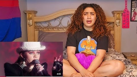 Chinchilla - Fingers (live) | REACTION