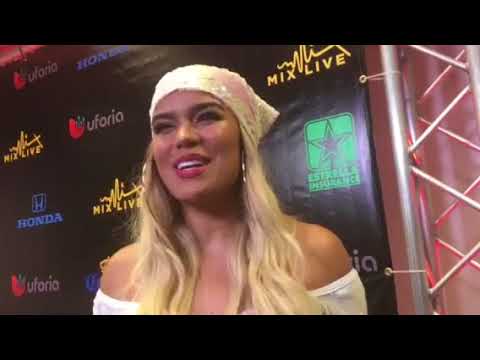 Karol G nos muestra su vestuario y cumple con el dance challengue