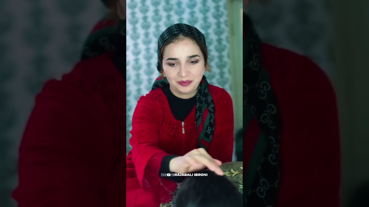 БЕВАЗАНИ МУХТОЧ ВА ХАМСОЯИ БОЙ - بیوه زن نیازمند و همسایه ثروتمند