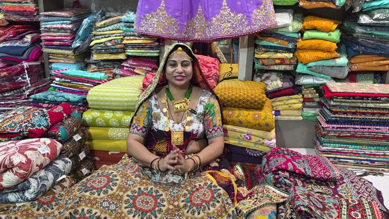 रियोन कॉटन लहंगा ब्लाउज ~मात्र 100 रु मीटर // रोनक वस्त्र भंडार नवलगढ नानसा गेट से रामदेवरा रोड...