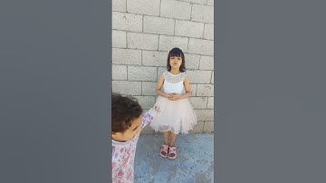 سورة #الرحمن ماشاءالله حفظتها ميرا ❤️✨ #قران_كريم