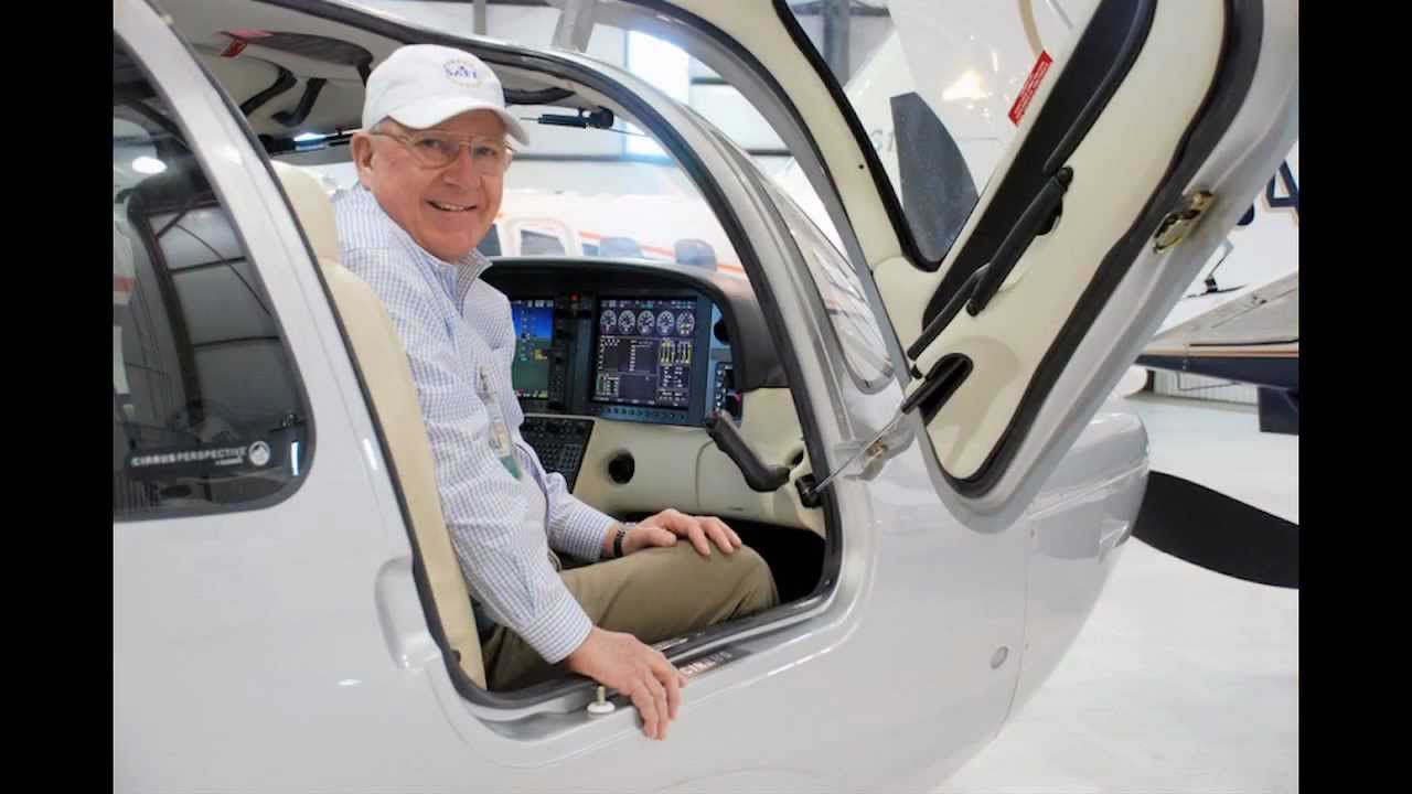 Hobie Tomlinson - 2012 National Certificated Flight Instructor of the Year