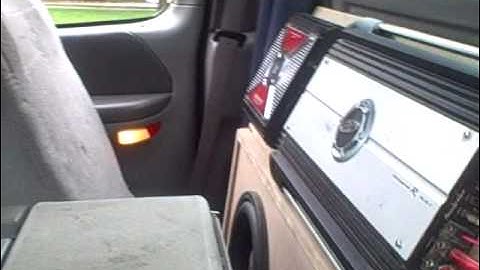 "ULTRA CHEAP" Car Stereo & Rockford HX2 10" Subs Audio Demo - Loud Phoenix Gold Octane Woofer Amp