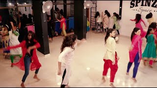 Garba | Pari Hu Mai - Suu Karu Che | Advance And Basic | Routine | Spinza Dance Academy