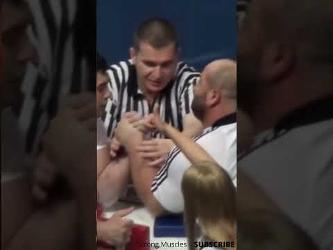 ARM WRESTLING Murat KARYAEV Vs Gazimagomed GAZIMAGOMEDOV Shorts