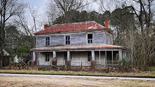 Step Inside This 160 year old Abandoned Country Doctors House Down South in North Carolina