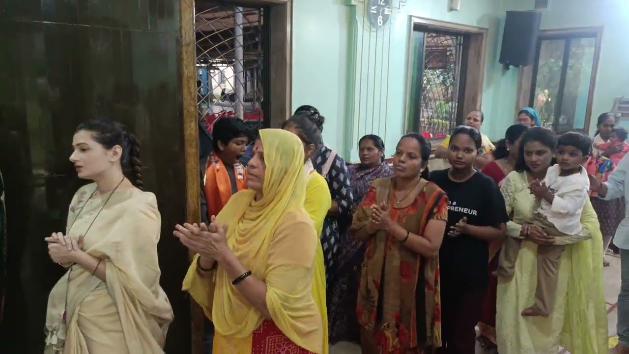 11 सप्टेंबर आरती गुलाबशेठ घरत हस्ते साई मंदिर वहाळ 