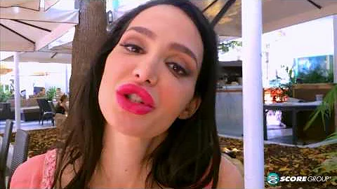 Amy Anderssen loves pasta (Scoreland)