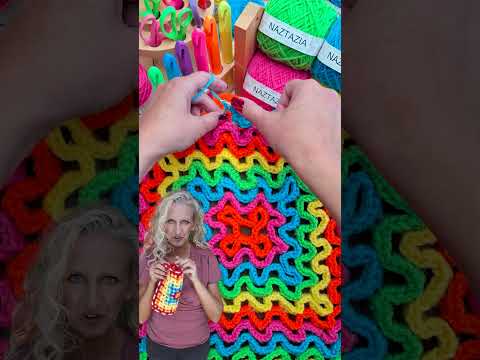 Why I’m crocheting on a grid! 🧶