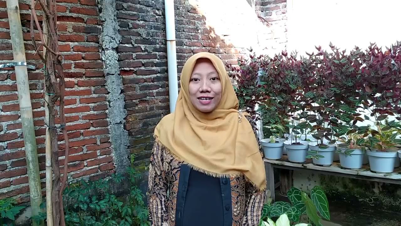 Video 1 - Perkenalan Guru dan Karyawan SMP Negeri 1 Binangun