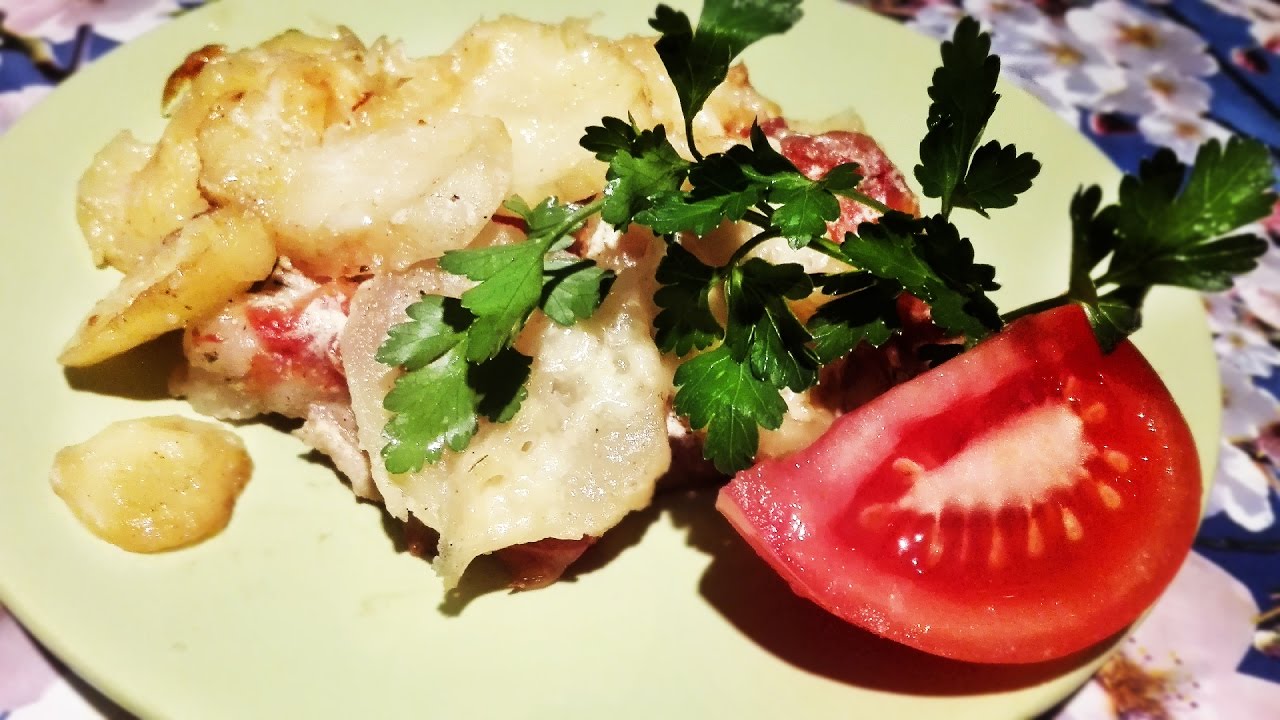 Очень вкусное мясо под шубой запеченное в духовке