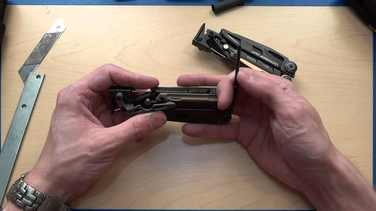 Leatherman MUT Review  And Buyers Guide Black Oxide 850122 (2 with same and different Issues)