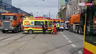 Zderzenie Tramwajów W Warszawie. Jeden Wypadł Z Szyn