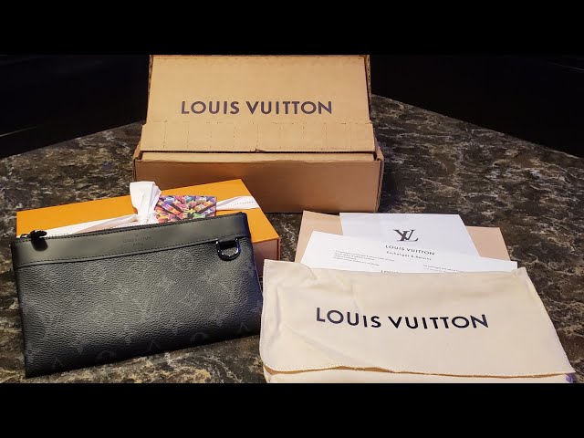 Louis Vuitton Monogram Discovery Pochette