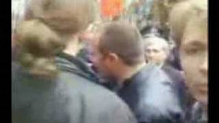 Комуністи заважають відвідувати музей- Communists blocked entrance to exposition about west-Ukrainian Nazi-collaborators