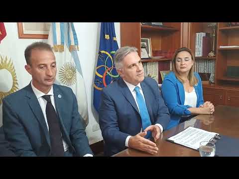 declaraciones emitidas por el gobernador Martín Llaryora  en Oliva, sobre la situación económica.